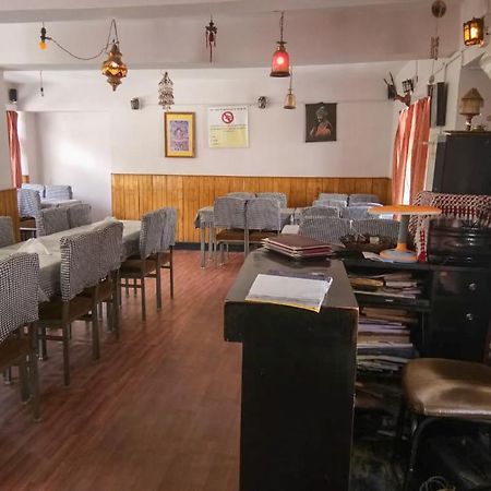 Hotel Gyespa Kyelang Bagian luar foto