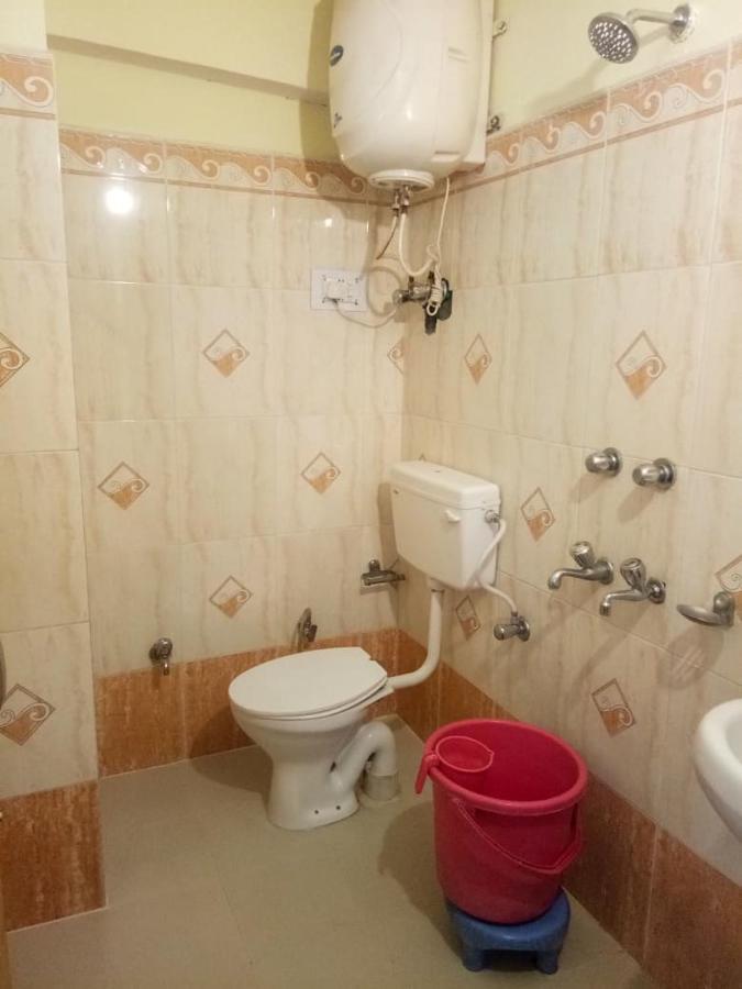 Hotel Gyespa Kyelang Bagian luar foto