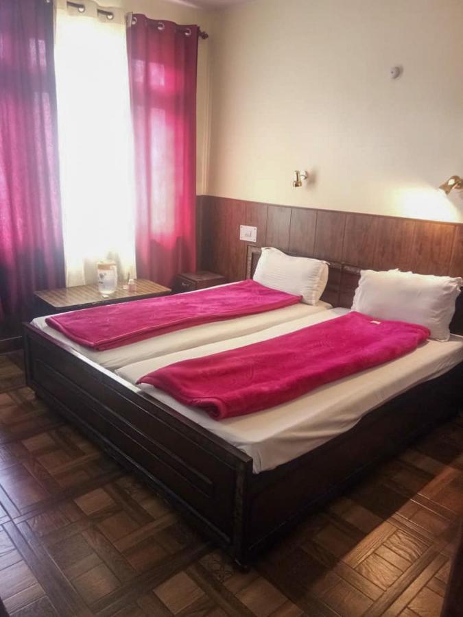 Hotel Gyespa Kyelang Bagian luar foto