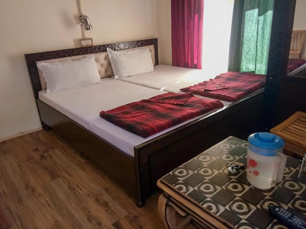 Hotel Gyespa Kyelang Bagian luar foto