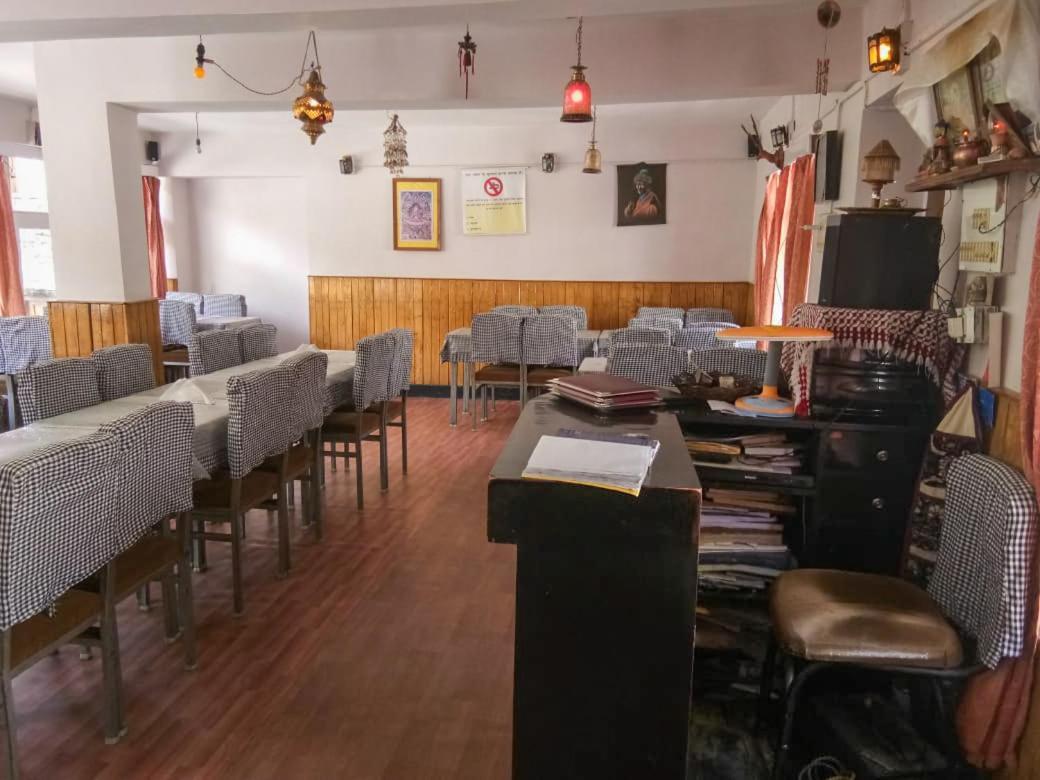 Hotel Gyespa Kyelang Bagian luar foto